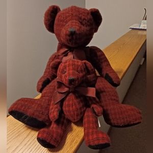 EUC Set of 2 Vintage Russ Berrie Red Plaid Teddy Bears